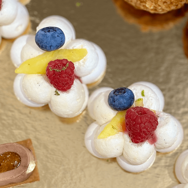 Les Minis Pavlovas aux Fruits de Saison