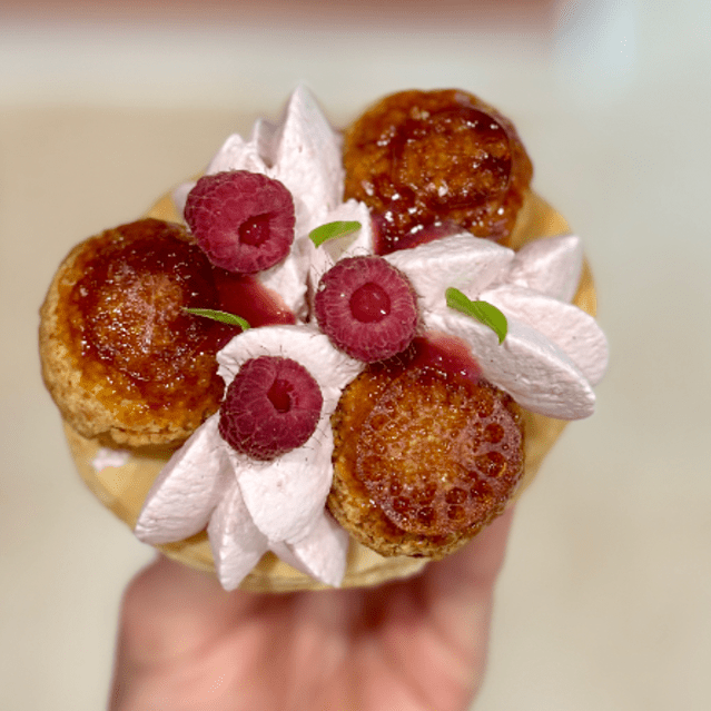 Le Saint-Honoré à la Framboise